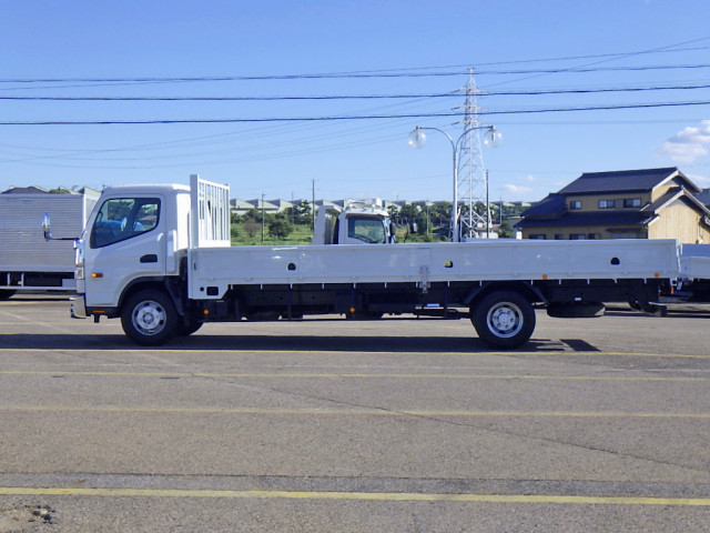 三菱ふそう キャンター 小型 平ボディ TPG-FED90(95664) 4枚目