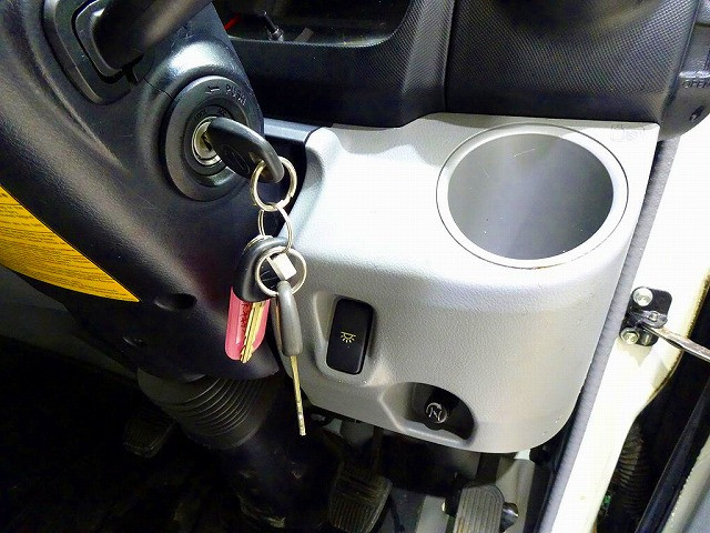 日野 デュトロ 小型 平ボディ TKG-XZC605M(95667) 17枚目