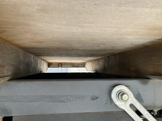 いすゞ エルフ 小型 平ボディ TRG-NKR85A(95668) 23枚目