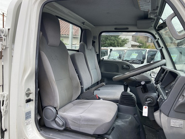 いすゞ エルフ 小型 平ボディ TRG-NKR85A(95668) 33枚目