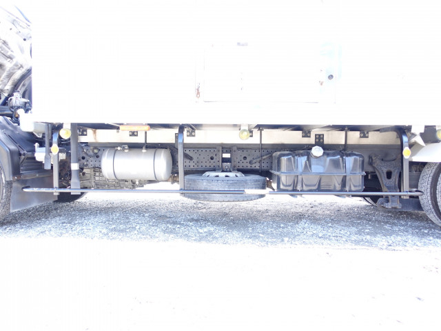 いすゞ フォワード 中型 冷凍冷蔵バン TKG-FRR90T2(95672) 19枚目