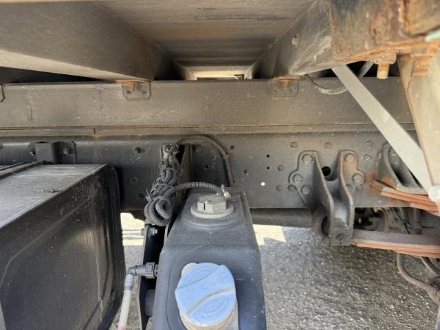 三菱ふそう ファイター 増トン 平ボディ QKG-FK62FZ(95676) 32枚目