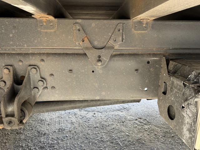 三菱ふそう ファイター 増トン 平ボディ QKG-FK62FZ(95676) 49枚目