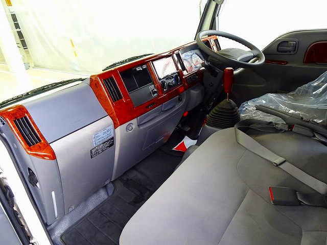 いすゞ エルフ 小型 Wキャブ TPG-NJR85A(95679) 7枚目