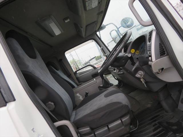 UDトラックス（日産） コンドル 増トン その他 QDG-PW39L(95681) 44枚目