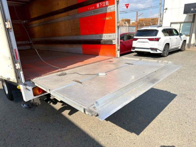 日野 レンジャー 増トン アルミバン TKG-GD7JLAA(95686) 5枚目