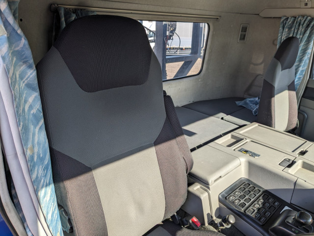 三菱ふそう スーパーグレート 大型 トラクタ（シングル） QKG-FV60VJR(95685) 30枚目