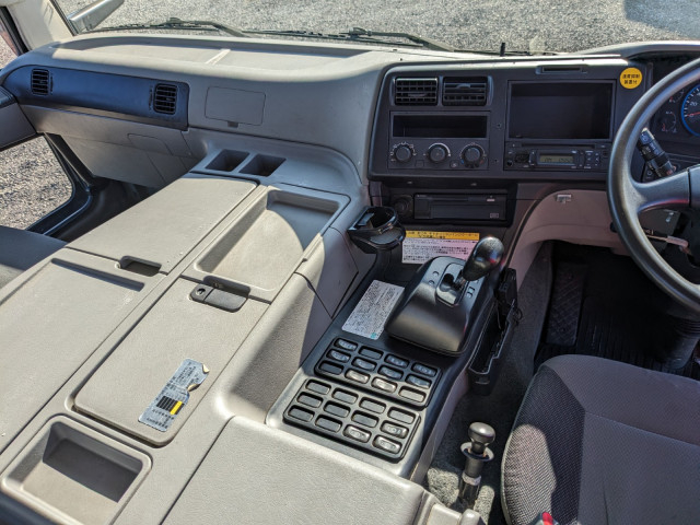 三菱ふそう スーパーグレート 大型 トラクタ（シングル） QKG-FV60VJR(95685) 32枚目