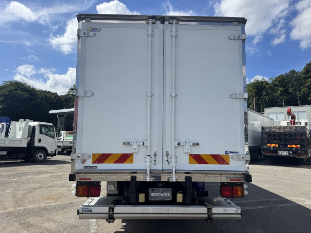 日野 レンジャー 中型 冷凍冷蔵バン TKG-FD7JLAA(95687) 9枚目