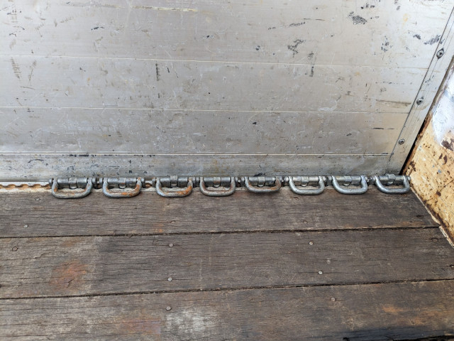 UDトラックス（日産） クオン 大型 平ボディ QPG-CD5ZA(95688) 14枚目