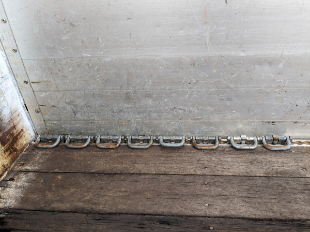 UDトラックス（日産） クオン 大型 平ボディ QPG-CD5ZA(95688) 15枚目