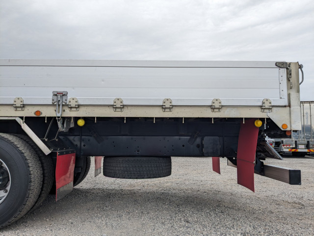 UDトラックス（日産） クオン 大型 平ボディ QPG-CD5ZA(95688) 20枚目