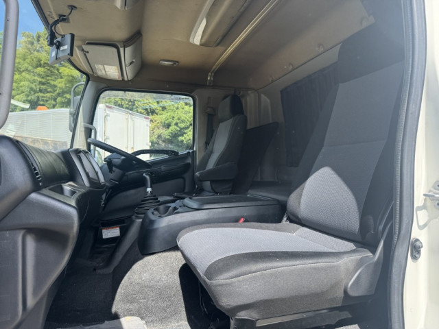 日野 レンジャー 中型 冷凍冷蔵バン TKG-FD7JLAA(95687) 37枚目