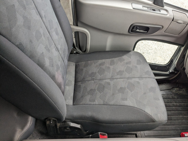 UDトラックス（日産） クオン 大型 平ボディ QPG-CD5ZA(95688) 38枚目