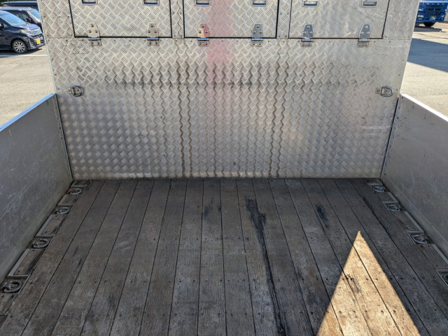 日野 プロフィア 大型 平ボディ QPG-FW1EXEJ(95689) 19枚目