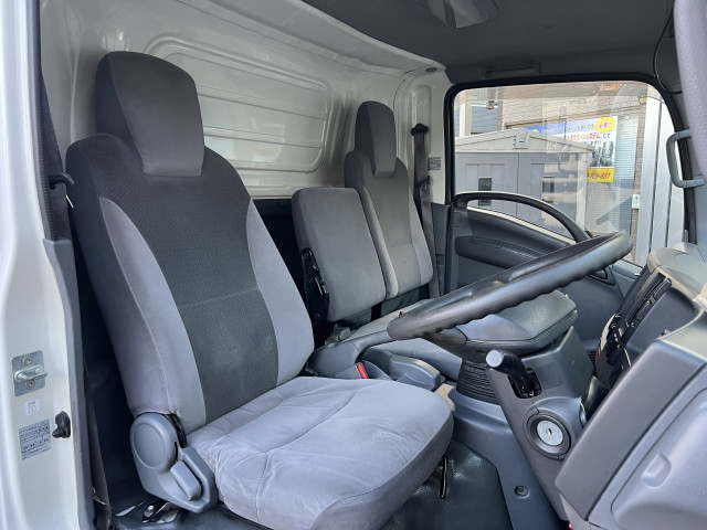 いすゞ エルフ 小型 冷凍冷蔵バン TPG-NPR85AN(95690) 10枚目