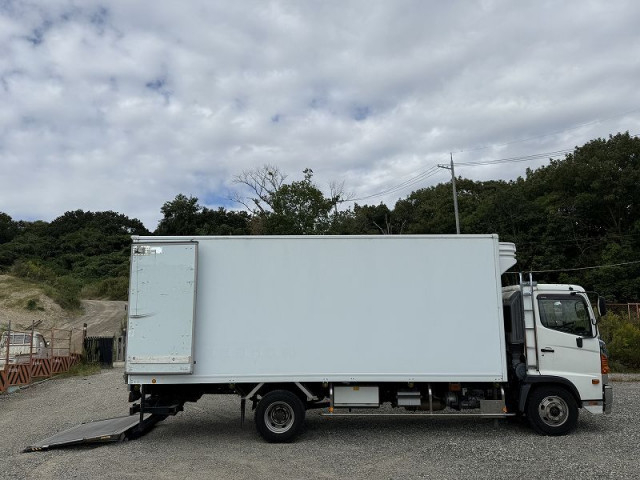 日野 レンジャー 中型 冷凍冷蔵バン TKG-FC9JJAA(95692) 15枚目
