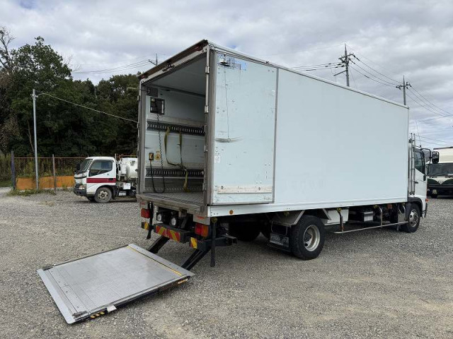 日野 レンジャー 中型 冷凍冷蔵バン TKG-FC9JJAA(95692) 16枚目