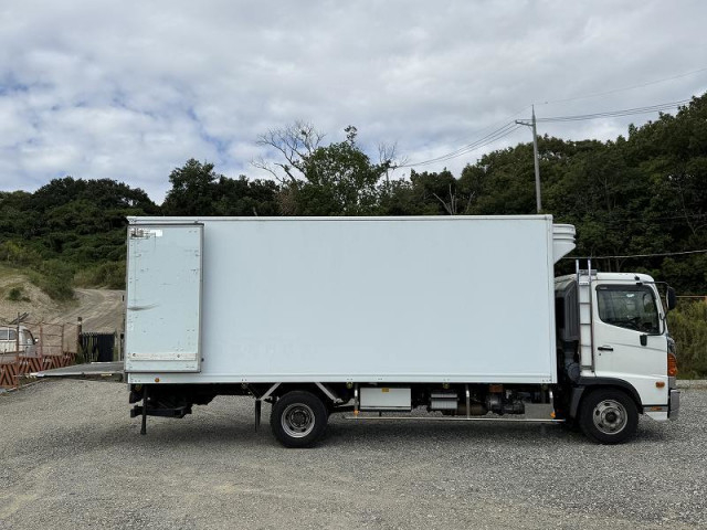 日野 レンジャー 中型 冷凍冷蔵バン TKG-FC9JJAA(95692) 20枚目