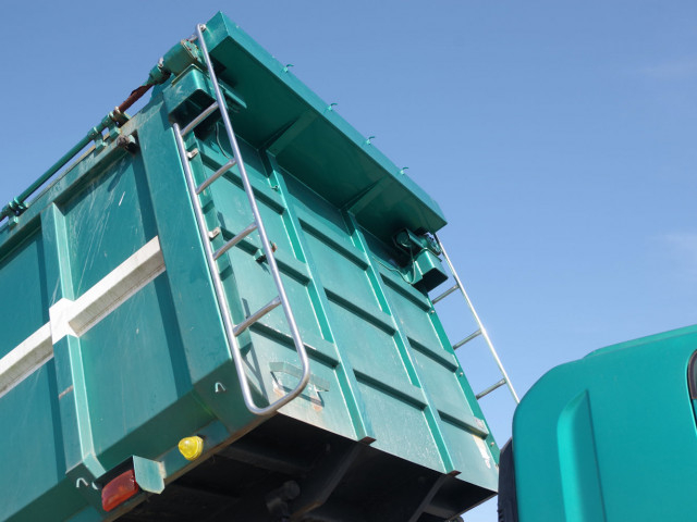 いすゞ フォワード 増トン 土砂ダンプ QKG-FVZ34U2(95695) 12枚目