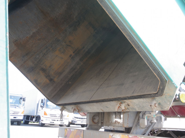 いすゞ フォワード 増トン 土砂ダンプ QKG-FVZ34U2(95695) 15枚目