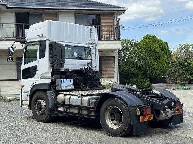 UDトラックス（日産） クオン 大型 トラクタ（シングル） QPG-GK5XAB(95699) 7枚目