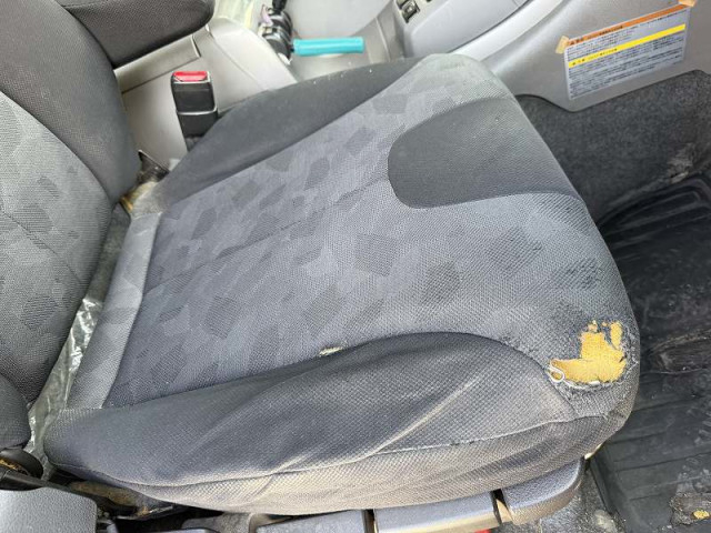 UDトラックス（日産） クオン 大型 トラクタ（シングル） QPG-GK5XAB(95699) 9枚目