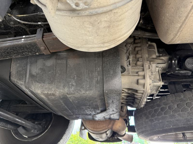 UDトラックス（日産） クオン 大型 トラクタ（シングル） QPG-GK5XAB(95699) 25枚目