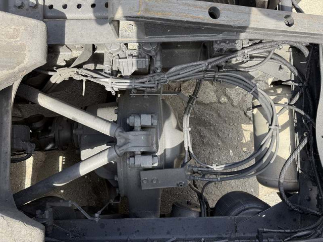 UDトラックス（日産） クオン 大型 トラクタ（シングル） QPG-GK5XAB(95699) 30枚目