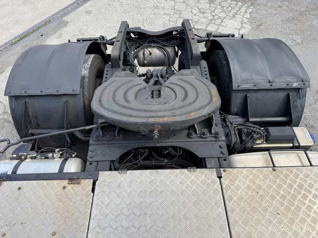 UDトラックス（日産） クオン 大型 トラクタ（シングル） QPG-GK5XAB(95699) 34枚目