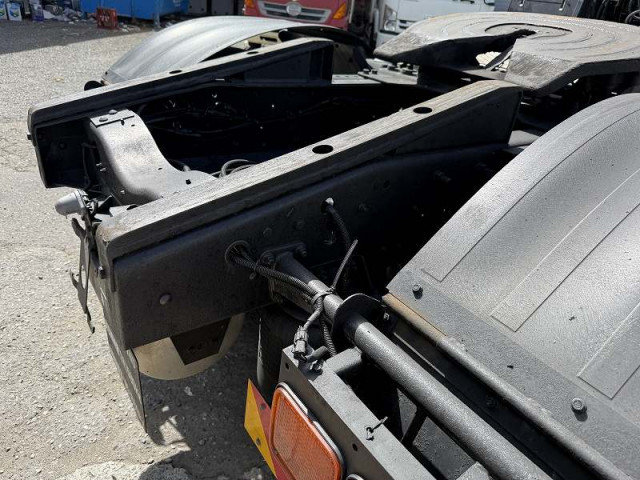 UDトラックス（日産） クオン 大型 トラクタ（シングル） QPG-GK5XAB(95699) 39枚目