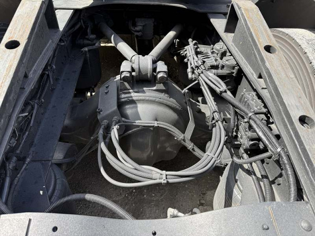 UDトラックス（日産） クオン 大型 トラクタ（シングル） QPG-GK5XAB(95699) 41枚目