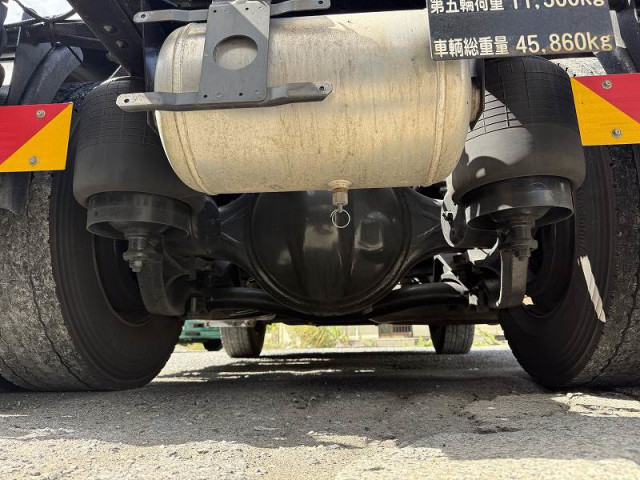 UDトラックス（日産） クオン 大型 トラクタ（シングル） QPG-GK5XAB(95699) 42枚目