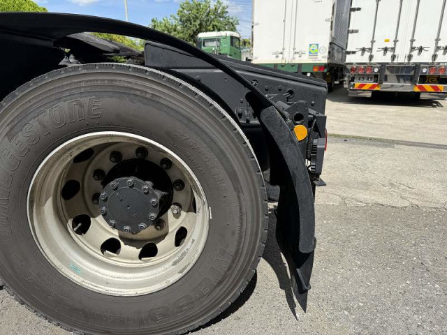 UDトラックス（日産） クオン 大型 トラクタ（シングル） QPG-GK5XAB(95699) 45枚目