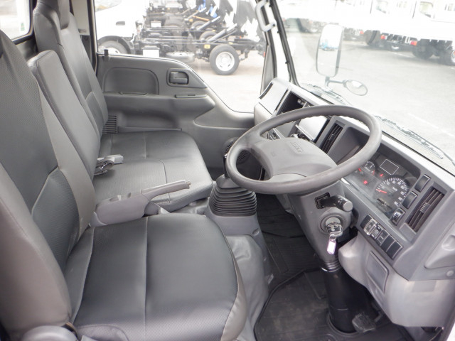 いすゞ エルフ 小型 平ボディ TPG-NJR85A(95700) 29枚目