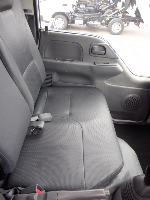 いすゞ エルフ 小型 平ボディ TPG-NJR85A(95700) 31枚目