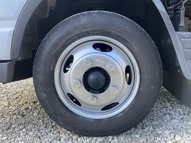 三菱ふそう キャンター 小型 車載専用車 TKG-FEB50(95704) 31枚目