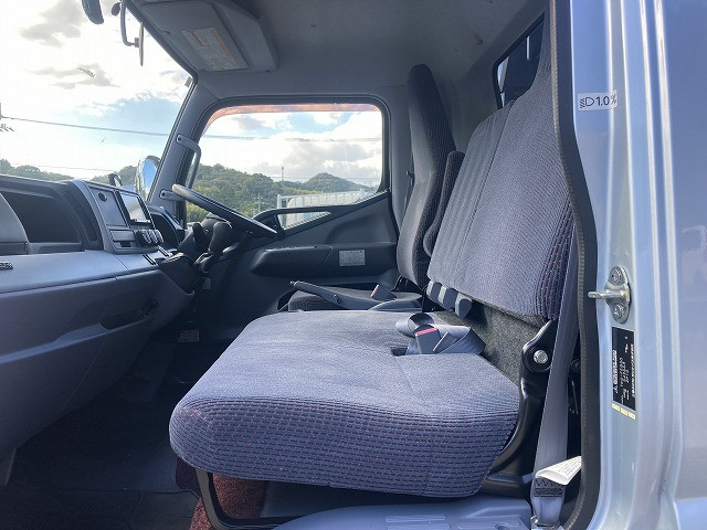 三菱ふそう キャンター 小型 車載専用車 TKG-FEB50(95704) 33枚目