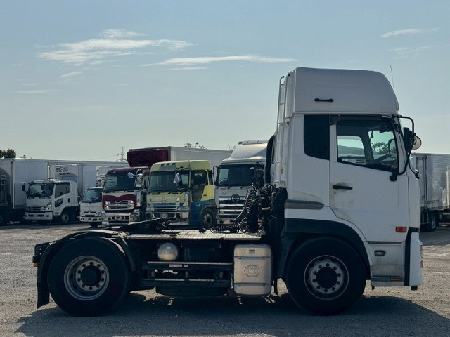 UDトラックス（日産） クオン 大型 トラクタ（シングル） QKG-GK6XAB(95706) 8枚目