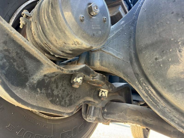 UDトラックス（日産） クオン 大型 トラクタ（シングル） QKG-GK6XAB(95706) 26枚目