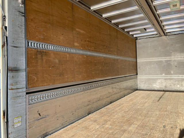 いすゞ フォワード 中型 アルミウィング TKG-FRR90T2(95708) 14枚目