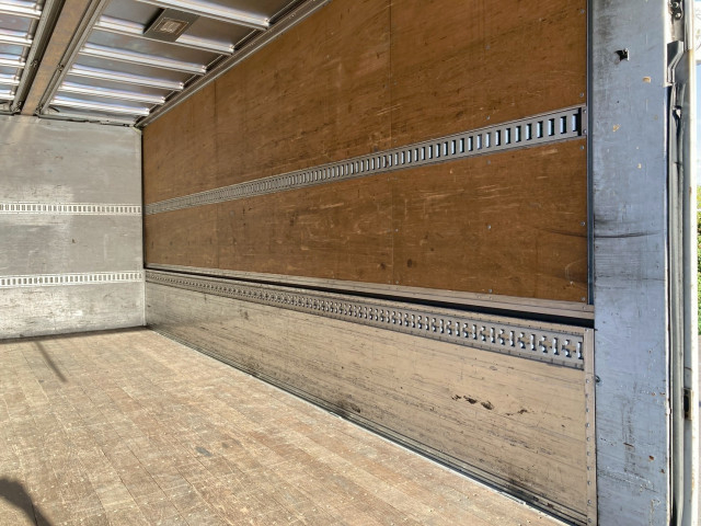 いすゞ フォワード 中型 アルミウィング TKG-FRR90T2(95708) 15枚目