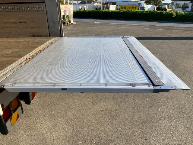 いすゞ フォワード 中型 アルミウィング TKG-FRR90T2(95708) 19枚目