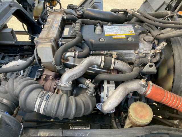 いすゞ フォワード 中型 アルミウィング TKG-FRR90T2(95708) 26枚目