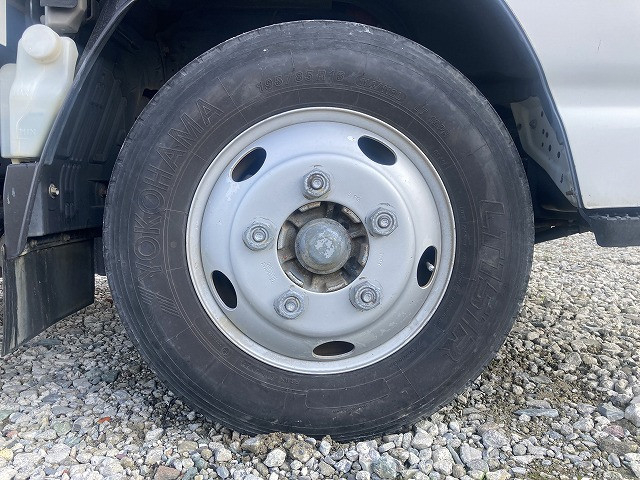 いすゞ エルフ 小型 平ボディ TRG-NKR85A(95714) 34枚目