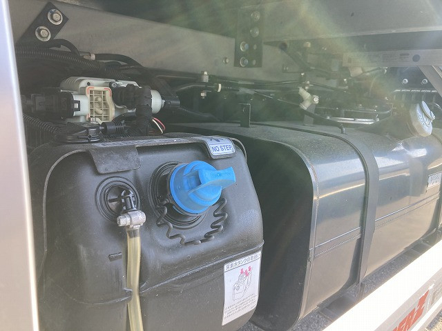 三菱ふそう キャンター 小型 冷凍冷蔵バン TKG-FBA50(95718) 21枚目