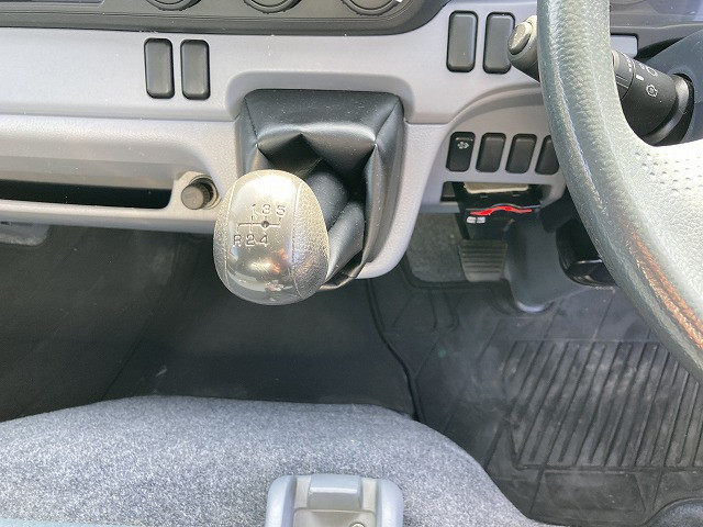 三菱ふそう キャンター 小型 冷凍冷蔵バン TKG-FBA50(95718) 41枚目