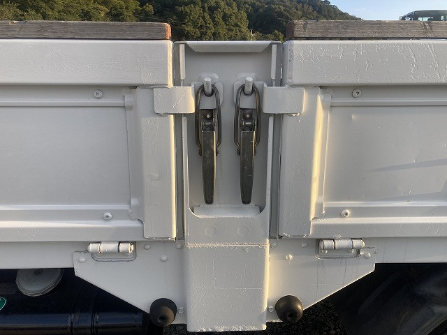 日野 レンジャー 中型 平ボディ TKG-FC9JLAP(95720) 17枚目