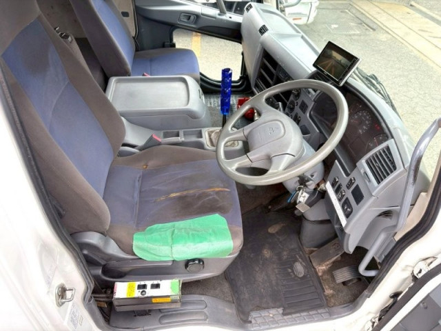 三菱ふそう ファイター 中型 コンテナ専用車 TKG-FK61F(95721) 23枚目