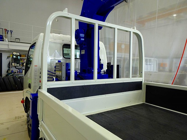 日野 デュトロ 小型 クレーン付き TKG-XZU695M(95722) 26枚目